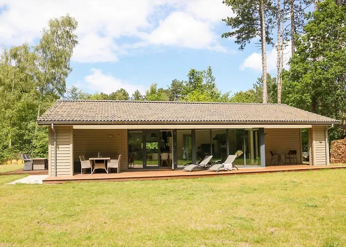 10008-nykobing-sj-chr-petersensvej-1 *