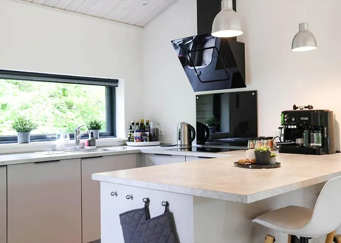 10008-nykobing-sj-chr-petersensvej-1